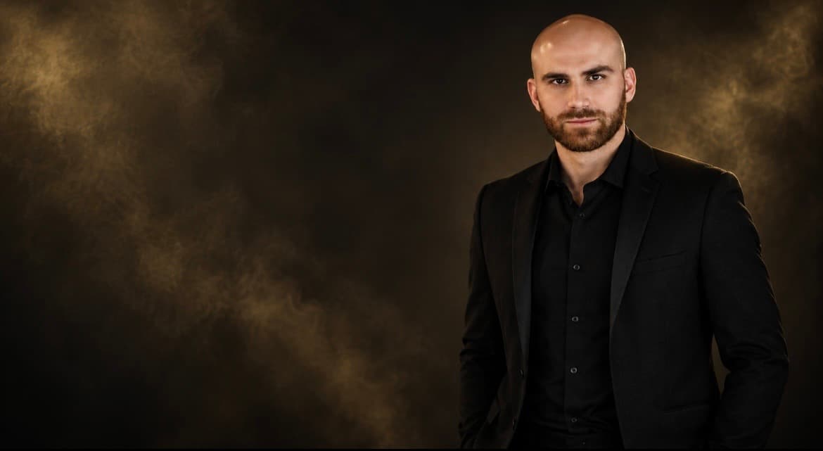 Dylan Looper, professional magician serving Clemson, SC